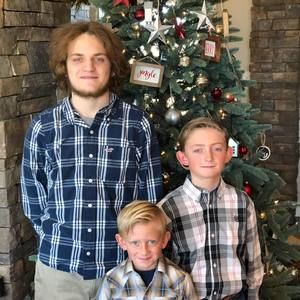 Meet your Posher, Debbie